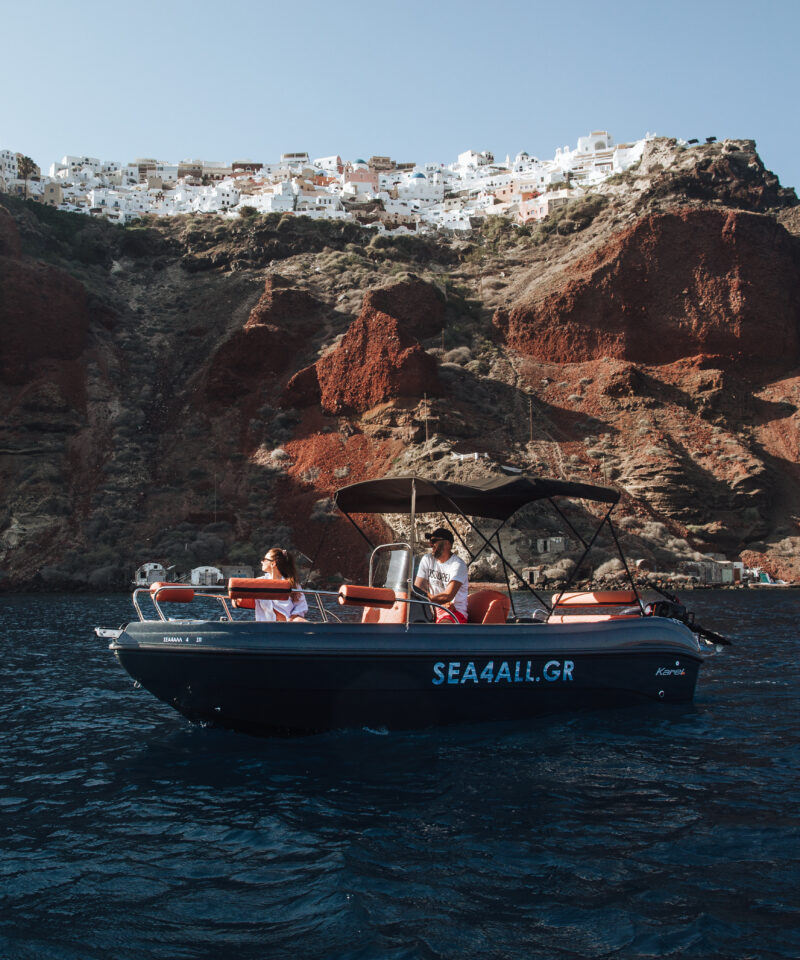 Full Day – Half day Boat Trip Rental Without a License in Santorini