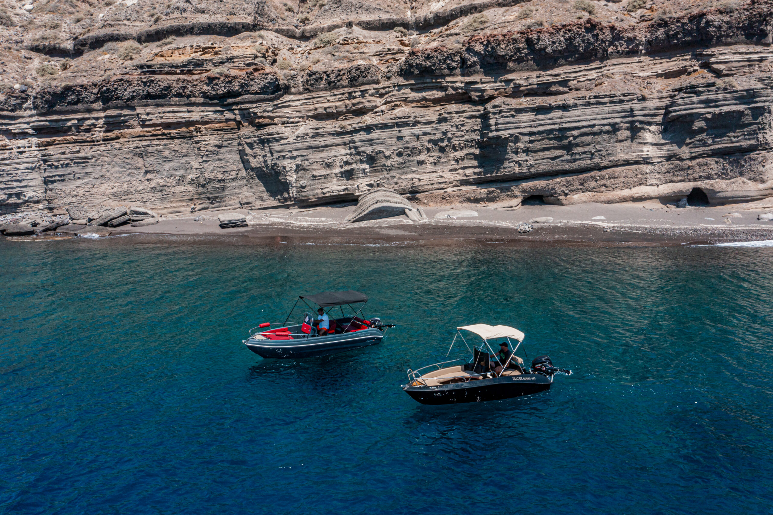 Boat Rentals In Santorini